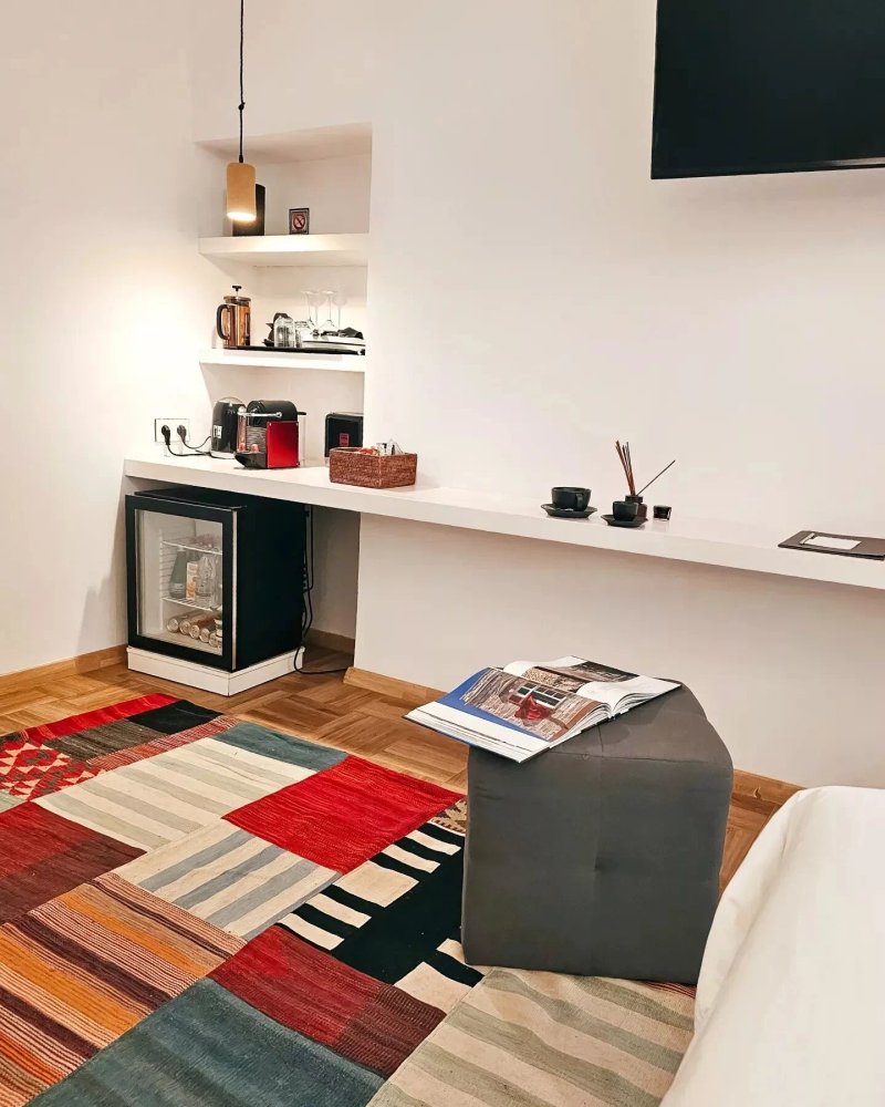 Shapes Luxury Suites