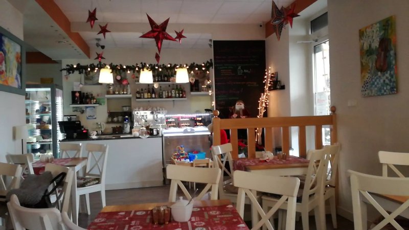 Lustro Cafe