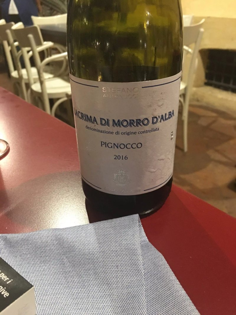 L'enoteca bar a vino