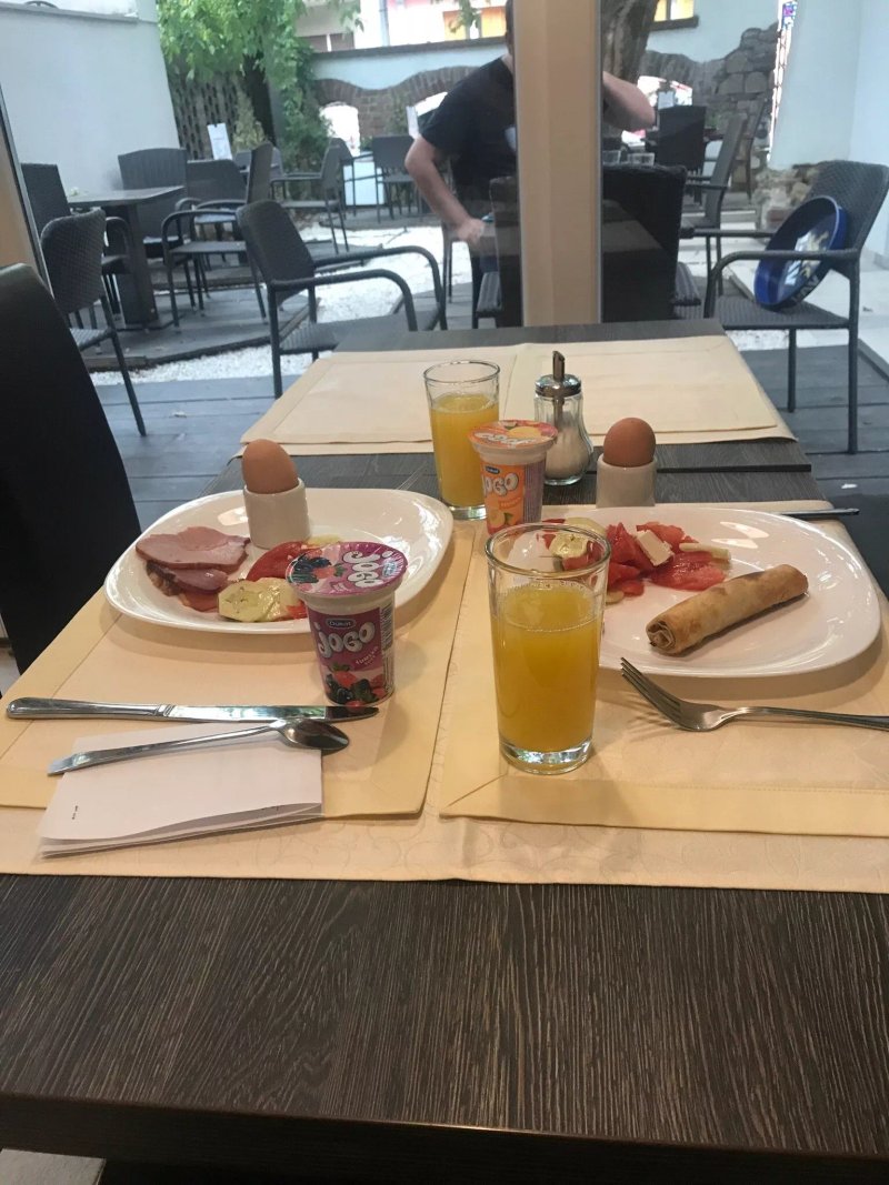 Garni Hotel DUM