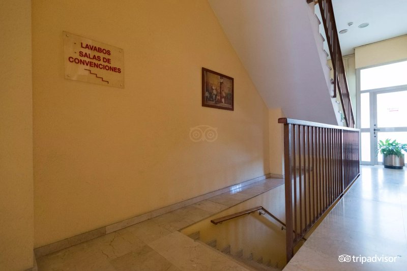 Hotel Ciutat De Sant Adrià