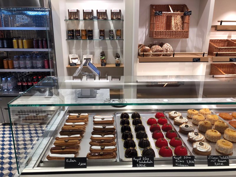 Madame Monsieur Boulangerie Patisserie & Cafe