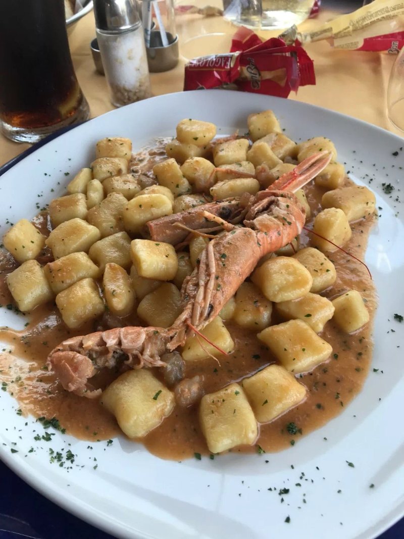 Ristorante Moderno al Mare