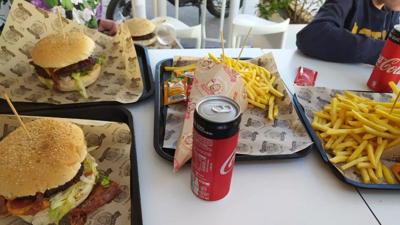 The Prince Chips & Burger