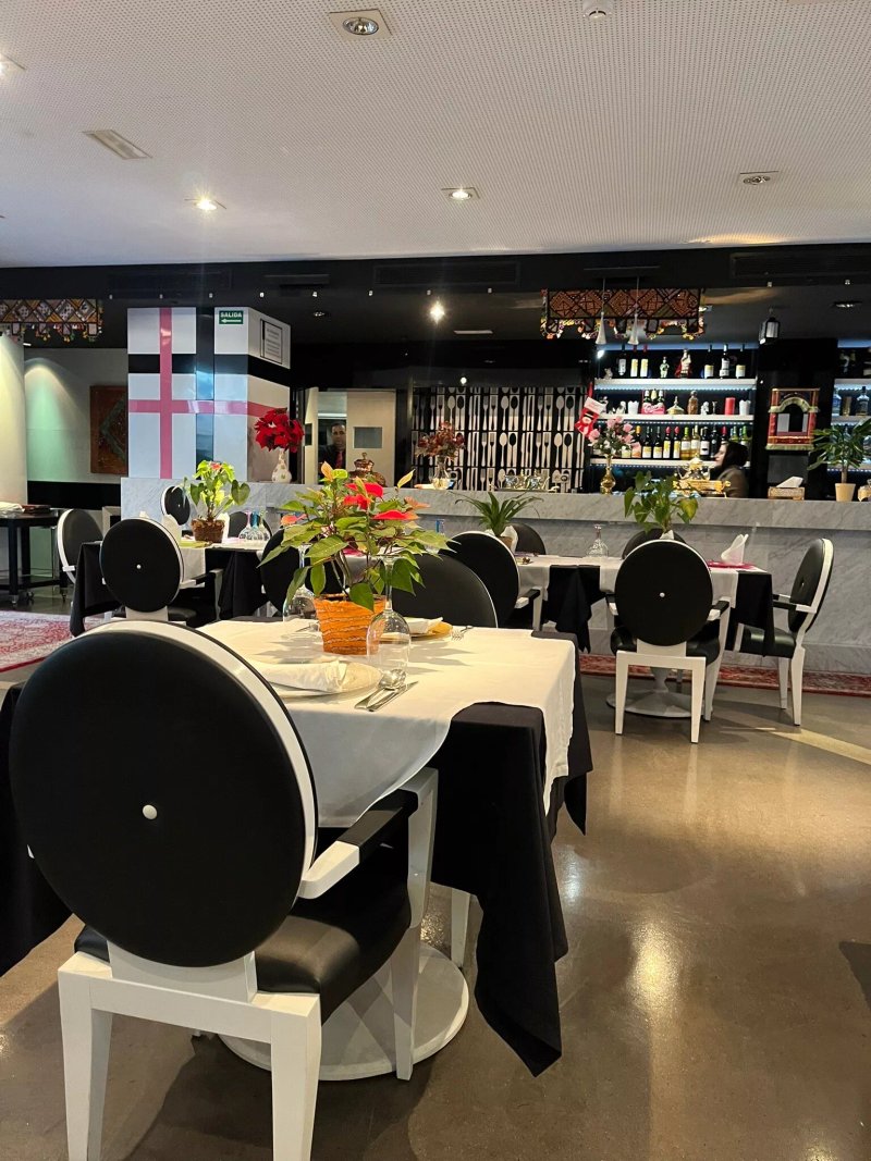 Royal Tandoori