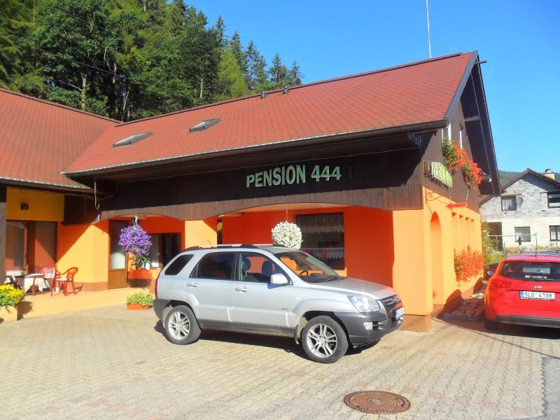 Pension 444