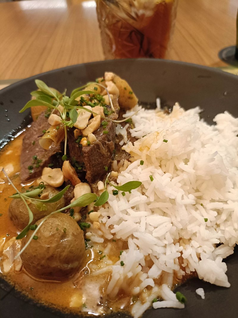 Ma Khin Cafe