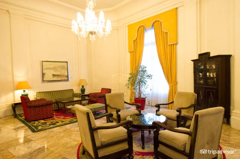Hotel Carlton