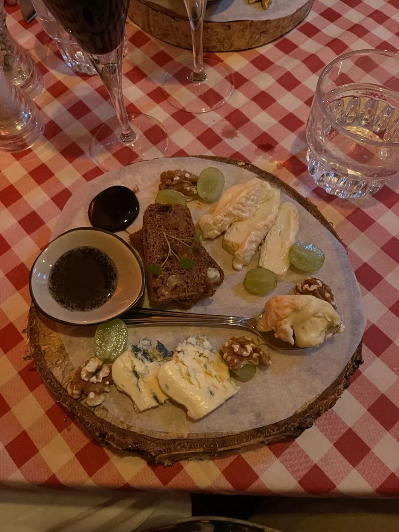 Bistro Mes Amis