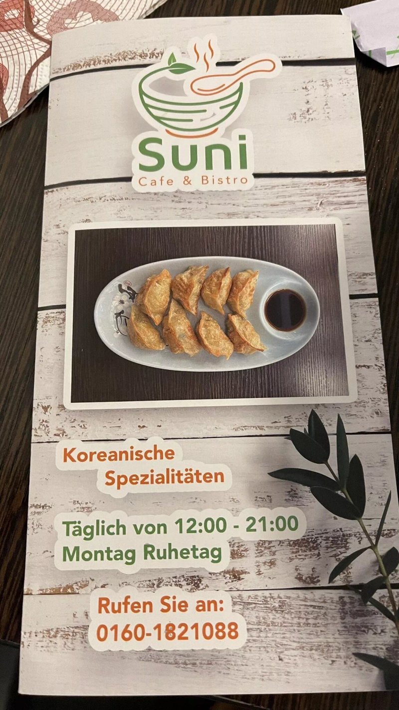 Suni Cafe & Bistro