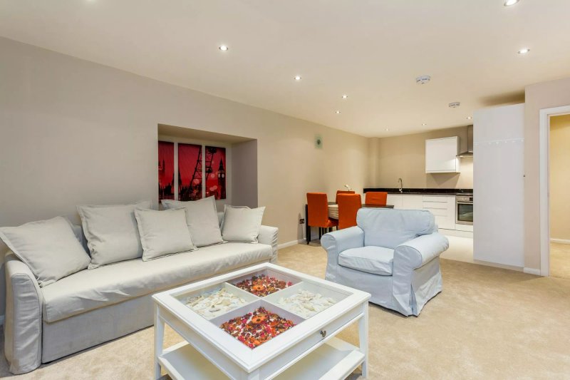 Crawford Suites Serviced Apartments