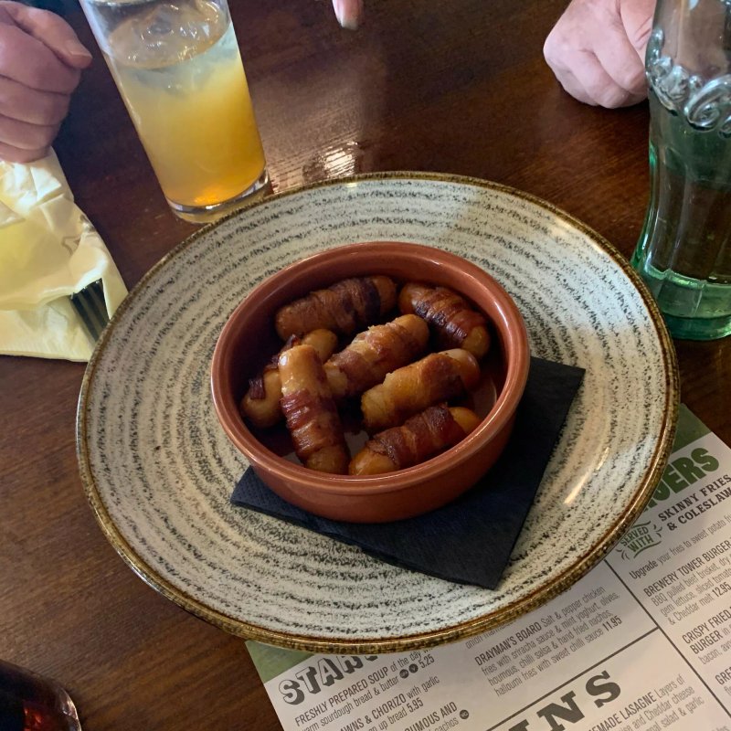 The Pack Horse Inn