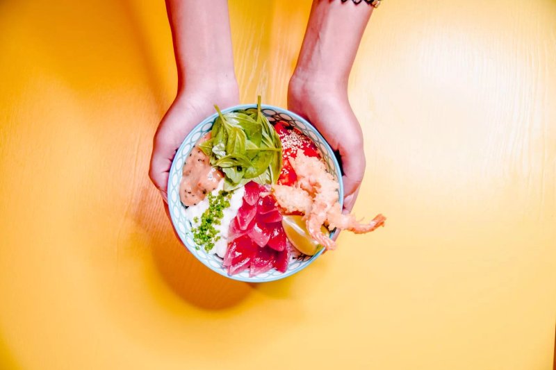 Momi - Hagakure Poke & Matcha Bar