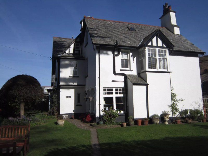 Longmead House