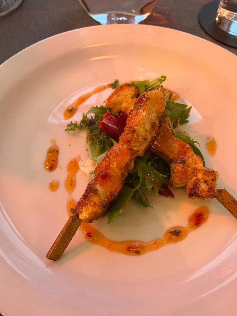 Ozzy's Fine Dining Restaurant