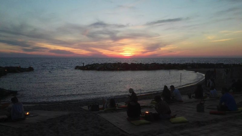 Sunset Cafe