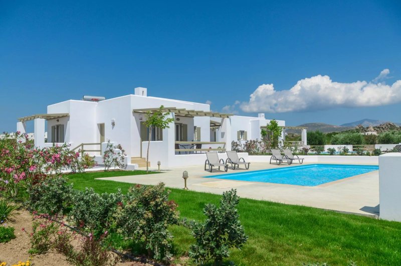 Sea & Olives Holiday Villas