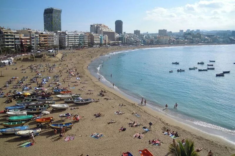 Beautiful apartment for 5 people in the first line of the beach of Las Cantera