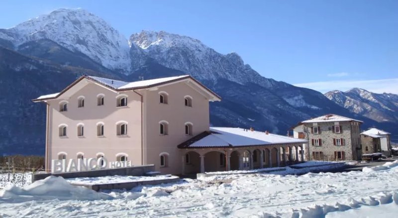 Bianco Hotel