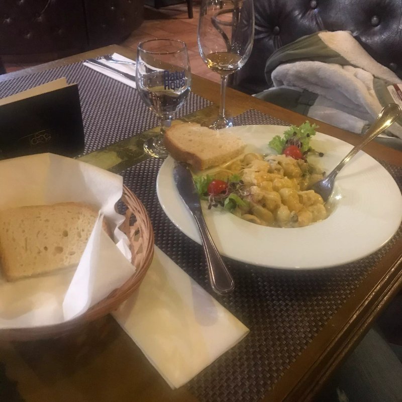 Villa Classica Restaurant & Pub