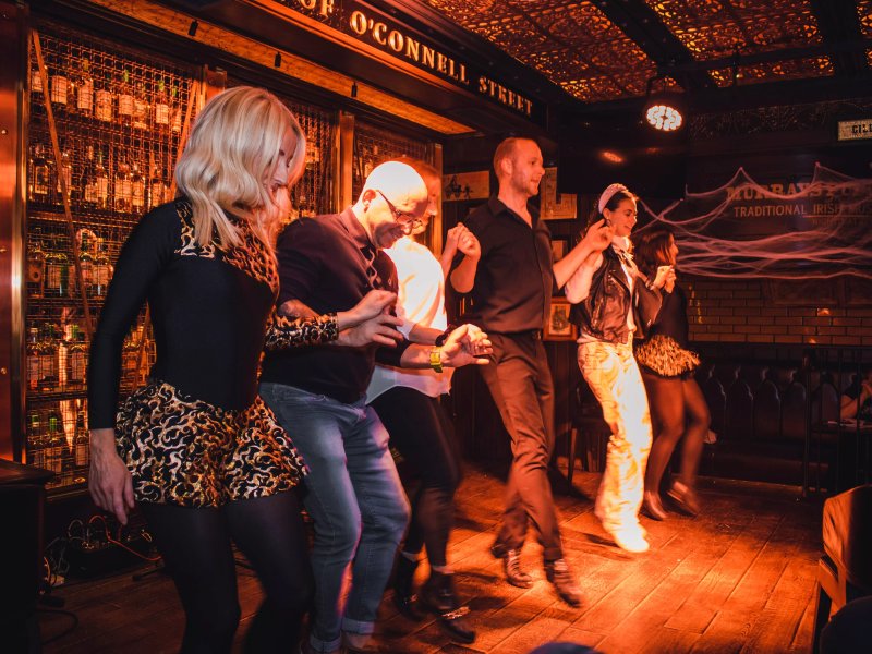 Murray's Bar