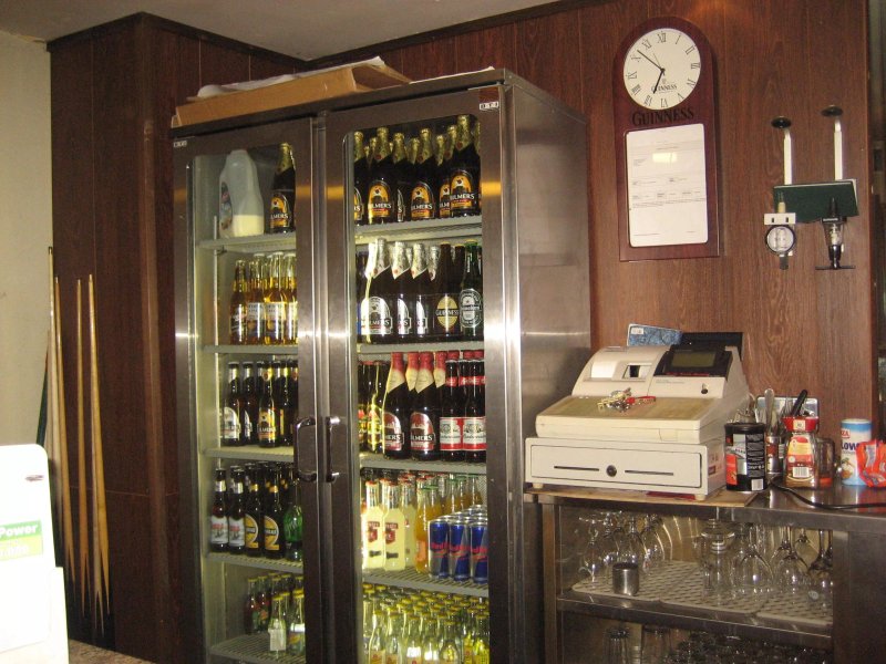 Middle Shop