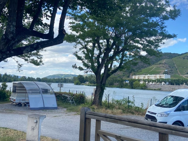 Camping Le Rhône (Ex Camping de Tournon HPA)