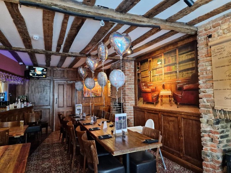 The Swan Bar and Restaurant