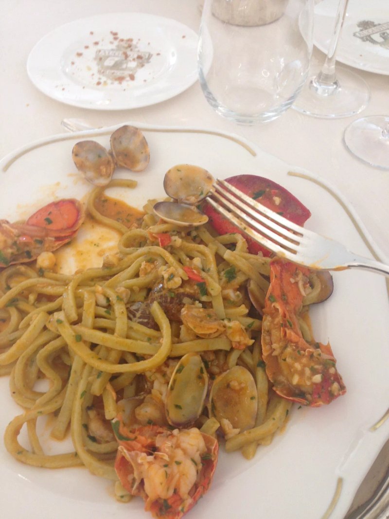 Augustus Resort & Restaurant