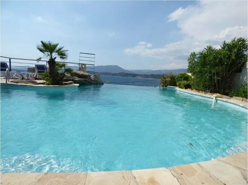 House / Villa - Le Pradet
