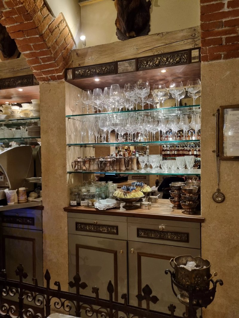 Cafe Carducci
