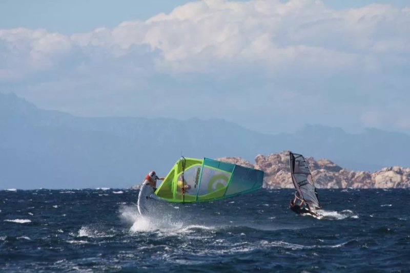 Wind Windsurf Porto Pollo - 1 Day Lesson