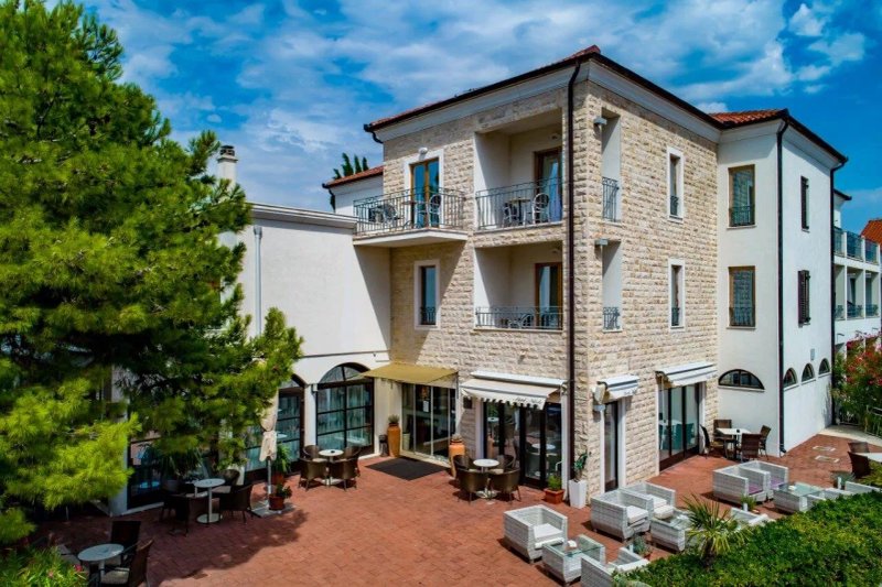 Hotel Nikola
