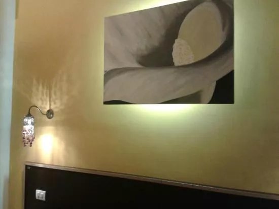 Flowerome Hotel