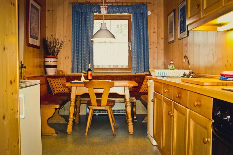 Apartment Strims