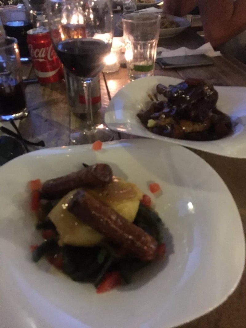 Neli g's Gastro Cafe Restaurant