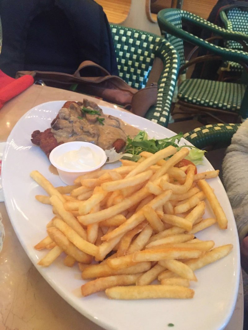 Cafe Extrablatt