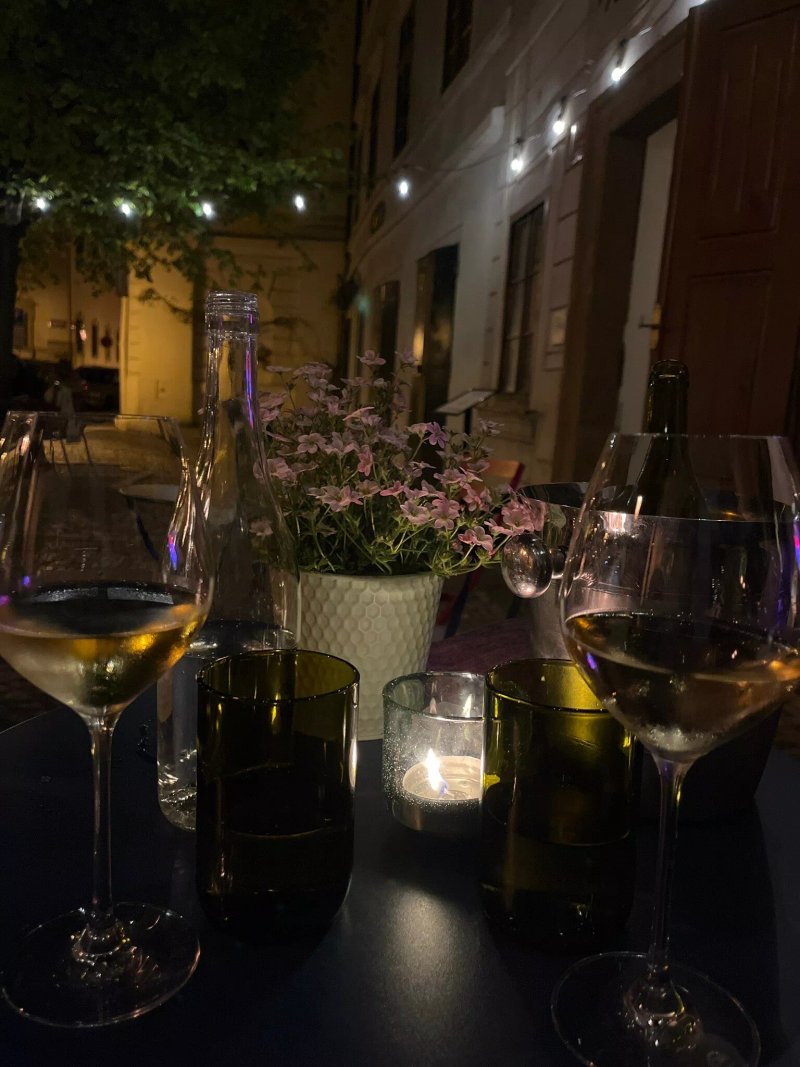 Na brehu Rhony – Bistro a vinny bar Maltezske namEsti