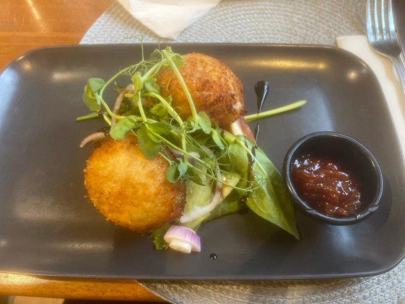 The Wickets Inn