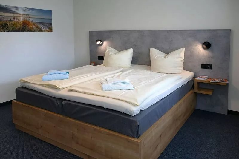 2) Family room PG 0517 - a) Pension Maiglöckchen