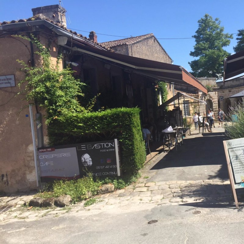 Le Bastion