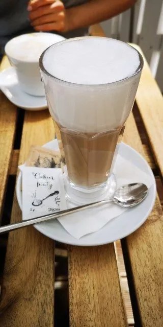 Kikiriki Cafe