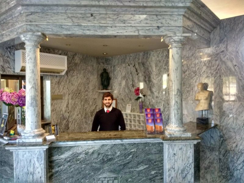 Hotel Zeus