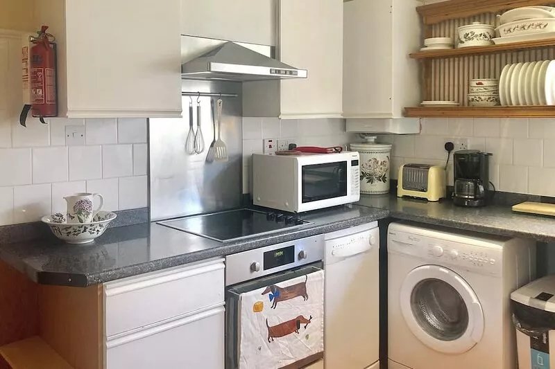2 bedroom accommodation in Staple, near Wingham