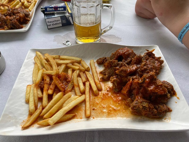 Vegos Restaurant