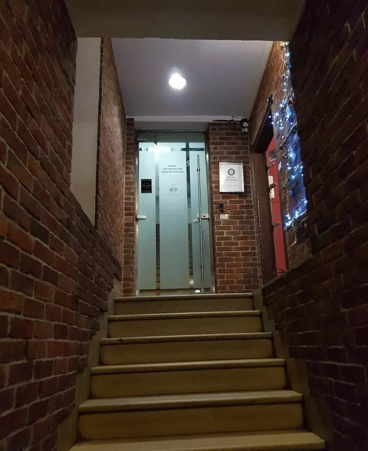 Greg & Tom Beer House Hostel