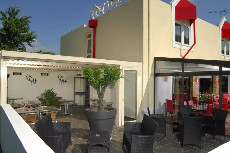 The Originals City - Hotel Costieres - Inter-Hotel