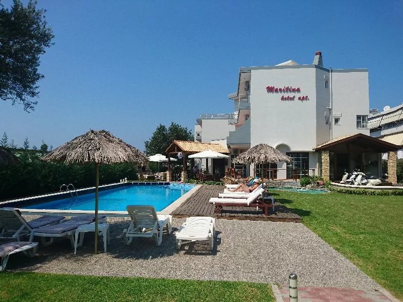 Maritina Hotel & Apartments