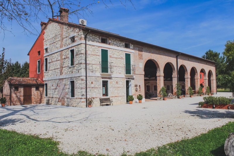 Albaspina Bio Agriturismo