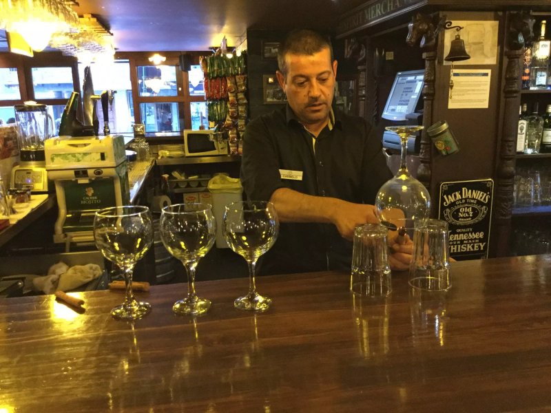Irish Pub Magic Massana